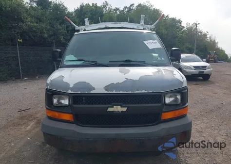 2009 Chevrolet Express 2500 Work Van from USA, damaged, VIN 1GCGG25C691121812